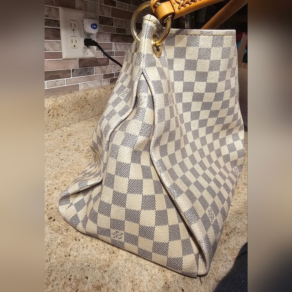 Louis Vuitton Damier Azur Canvas Tote with Tan Leather Handles - Picture 11 of 16